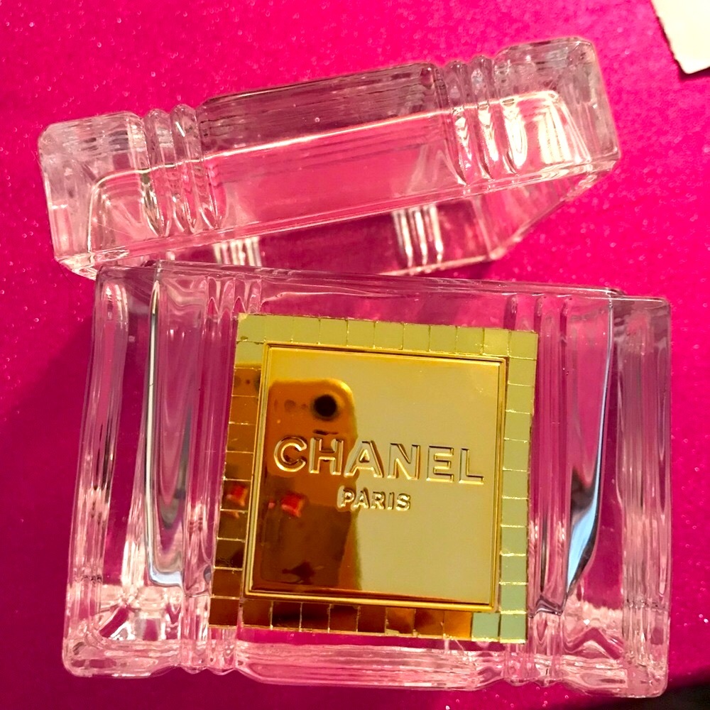 Gold & Crystal Chanel Jar With Lid 😍😍🎀💞